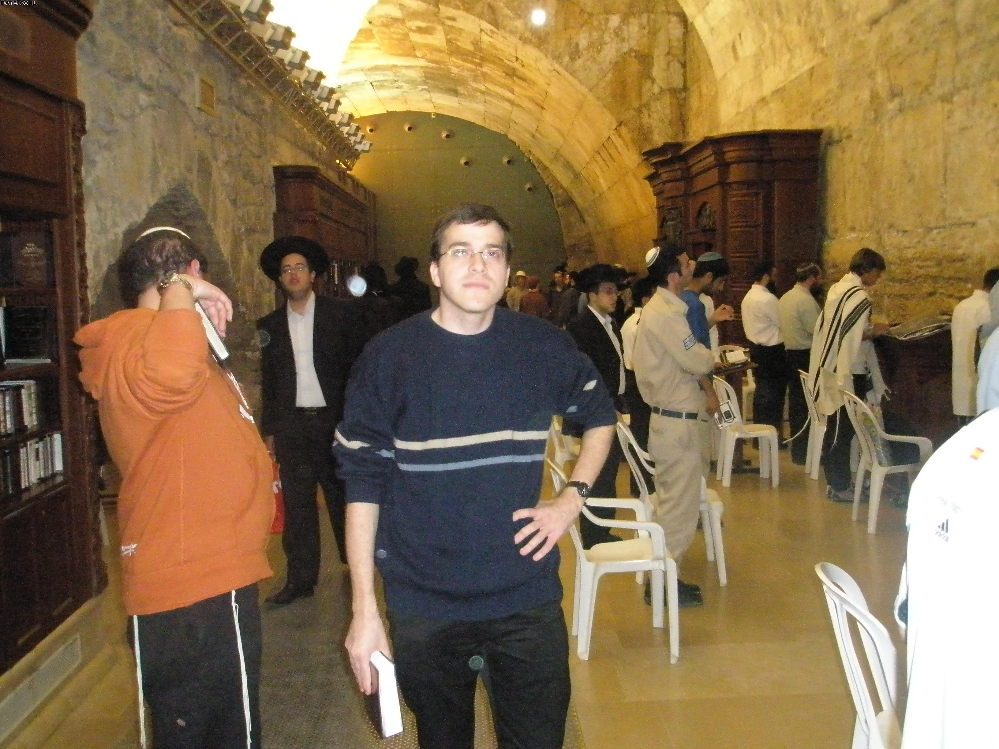 אלעד